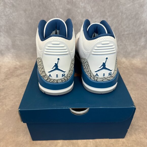 Air Jordan 3 Retro White / Metallic Copper